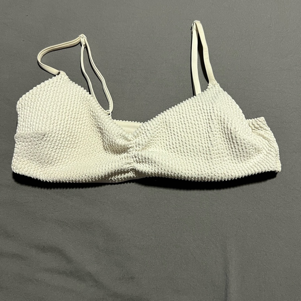 Textured white bikini top